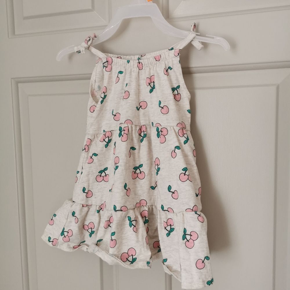 4/$12 George dress size 6-12 m